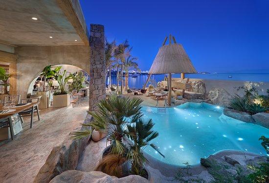 Kensho Psarou Beach Bar and Restaurant